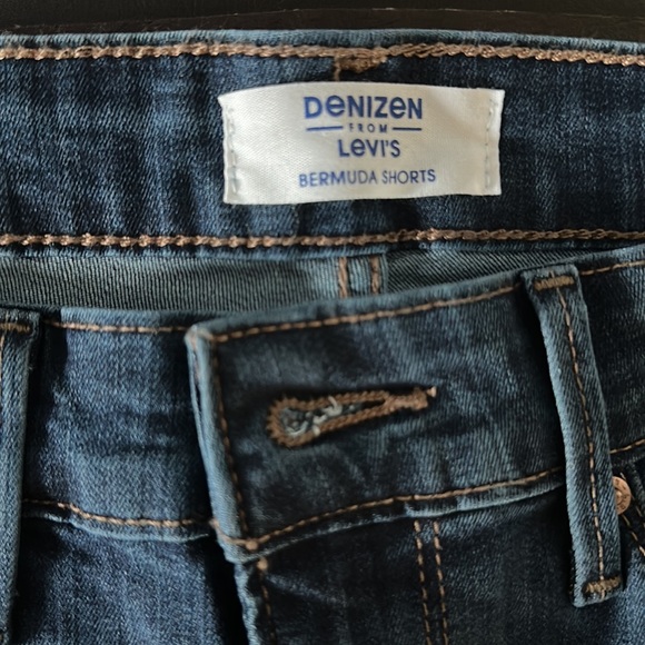 Denizen Levi’s cuffed Bermuda shorts - Picture 2 of 4